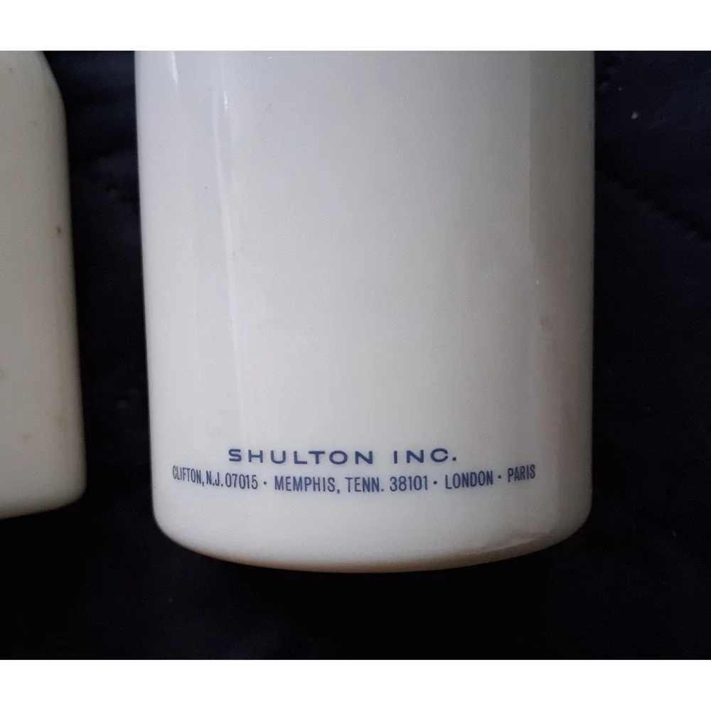 2 - Vintage Old Spice 70s After Shave Lotion 9.50 -4.75 Fl oz Glass Bottles